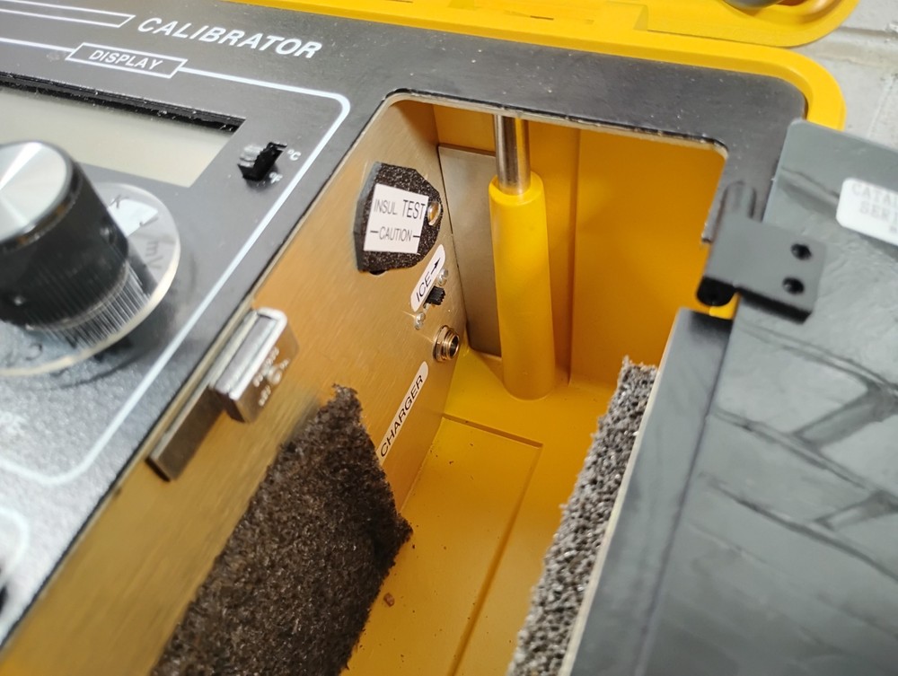 Biddle Versa-Cal Calibrator 720390- UNTESTED SURPLUS / POWERS ON