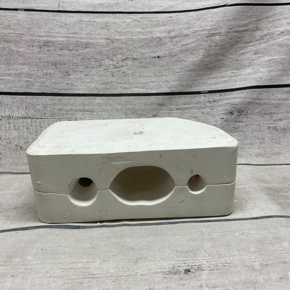 Longview Ceramic Casting Mold Kitty and Basket # MG-88