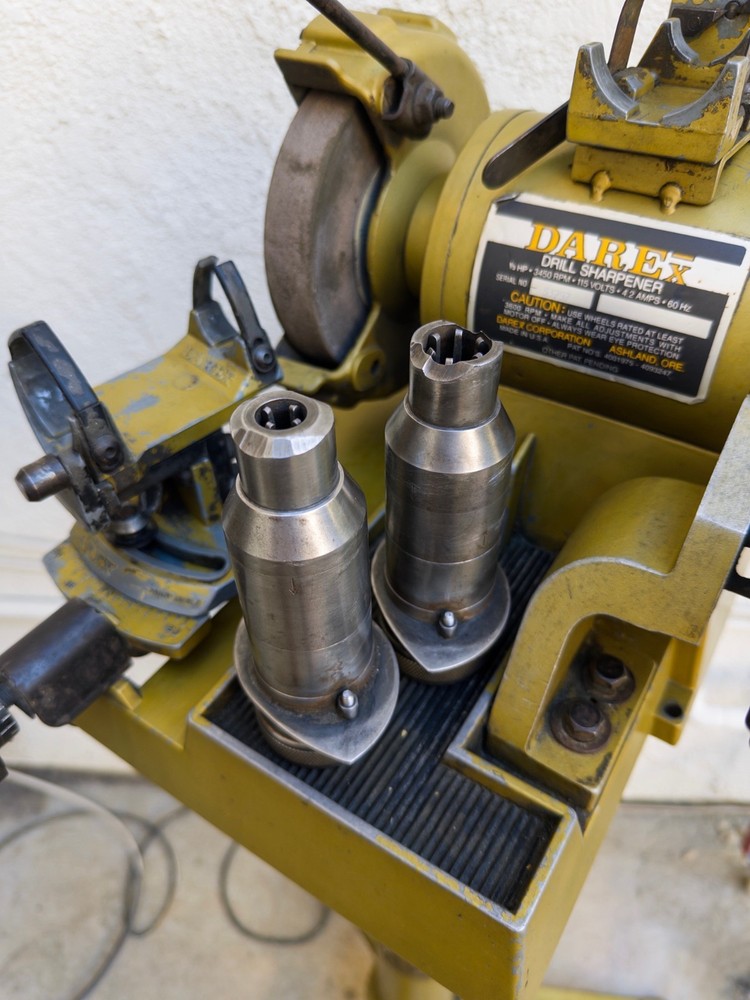 DAREX DRILL SHARPENER w/ STAND + 2 DRILL CHUCKS