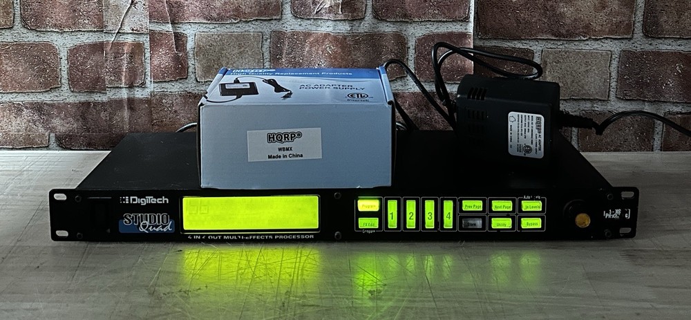 DigiTech Studio Quad 4 In 4 Out Mutli Effects Processor