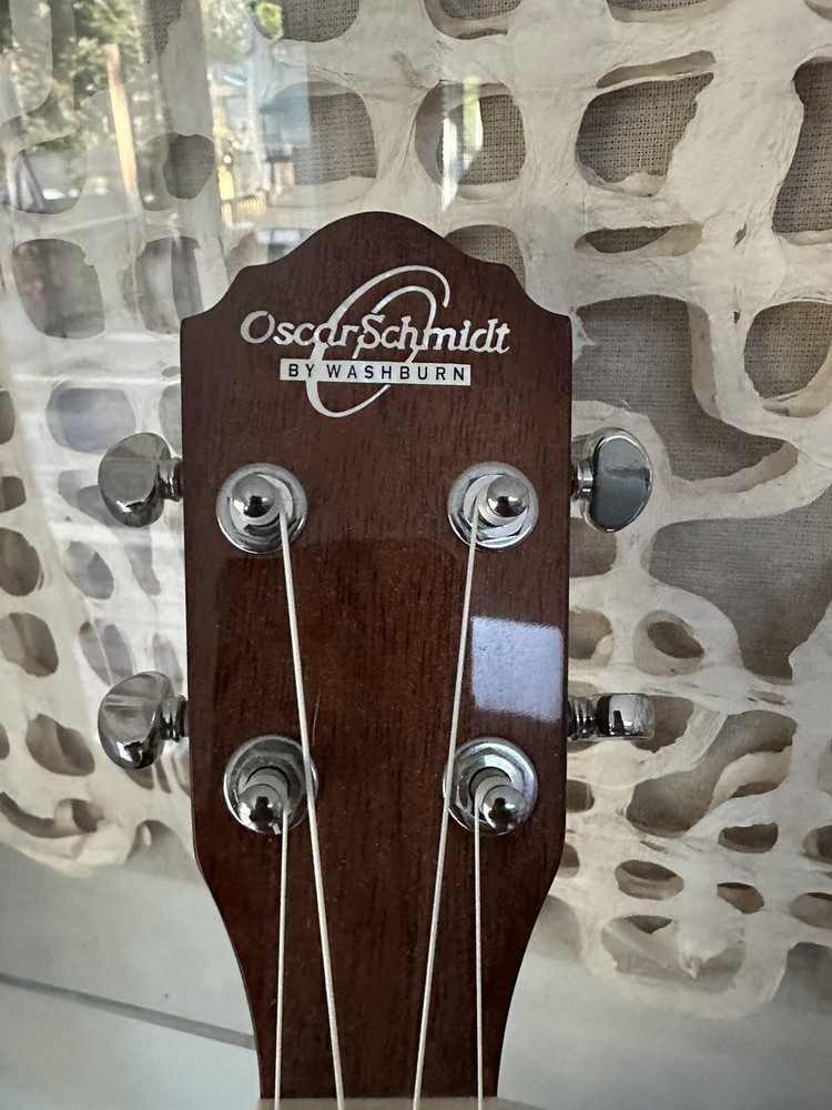 Oscar Schmidt Ukulele Ou5