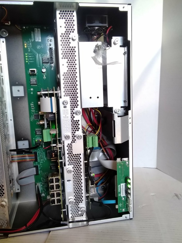 March Networks 8724 V Modular Recorder Cabinet