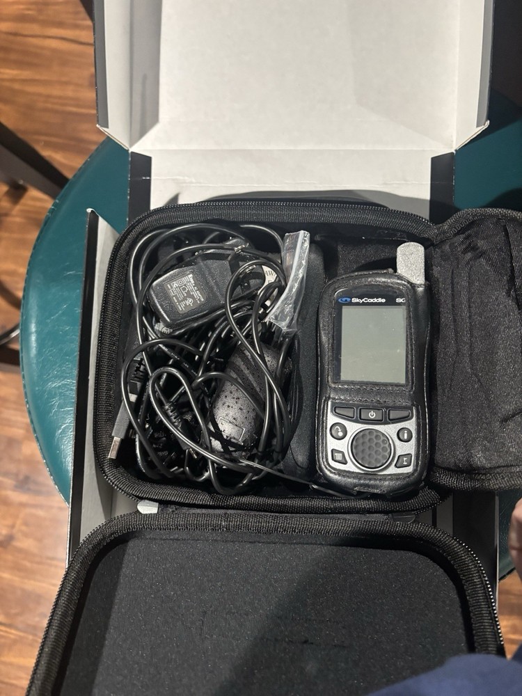 SkyCaddie SG5 Golf Rangefinder/GPS