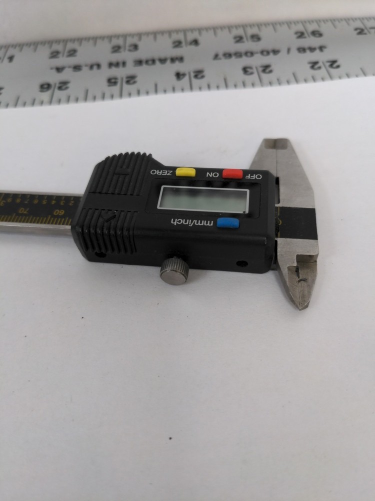 ELECTRONIC DIGITAL CALIPER
