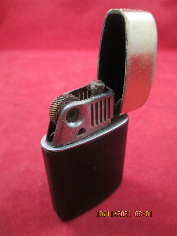 RONSON LIGHTER, NAVY CAP, 1950's Two tone RONSON British Empire