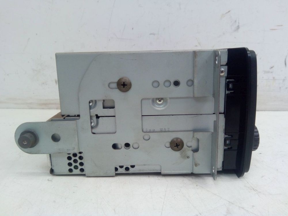 Radio/CD-Change Combination *CODE Not Present. Suitable for Suzuki Jimny FJ