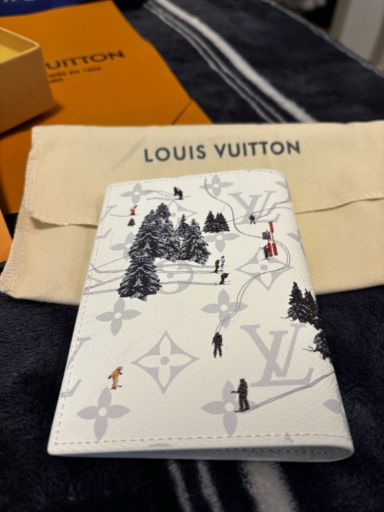 Louis Vuitton ‘Ski’ Monogram Wallet/Organizer