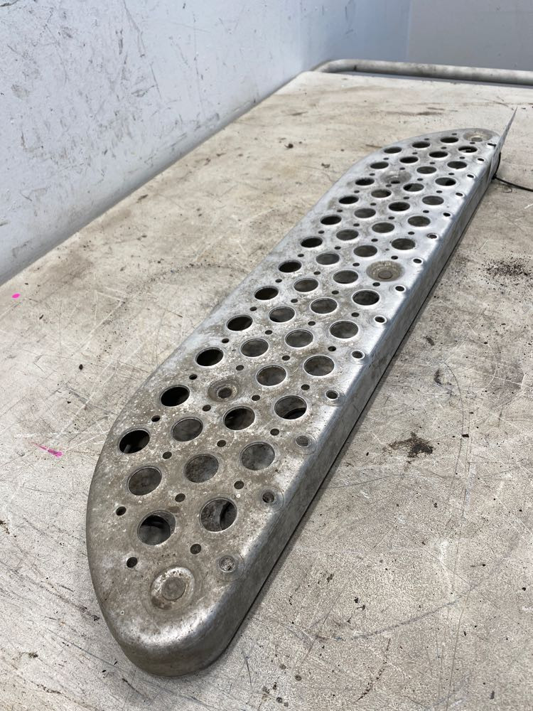 2005 Kenworth T2000 Step (723-10584)