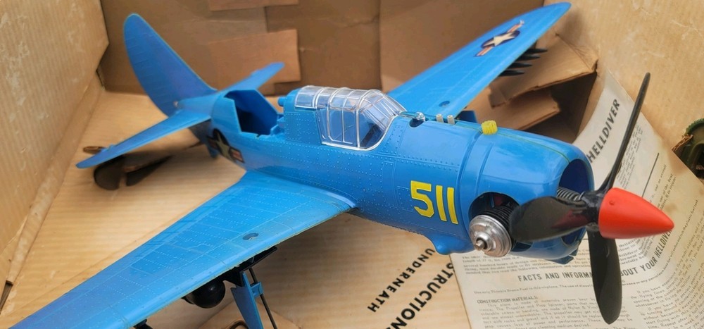 Rare Cox Navy Helldiver Sb2c .049 Thimble Drome