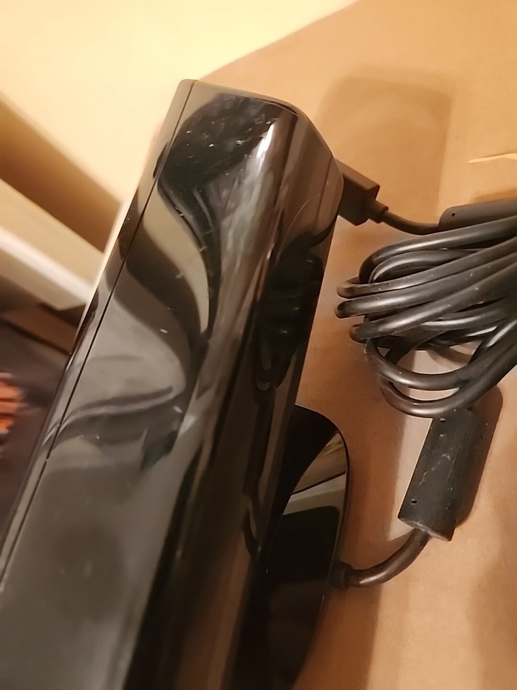 Official Microsoft Xbox 360 Kinect Motion Sensor Bar! ~ Works Great!