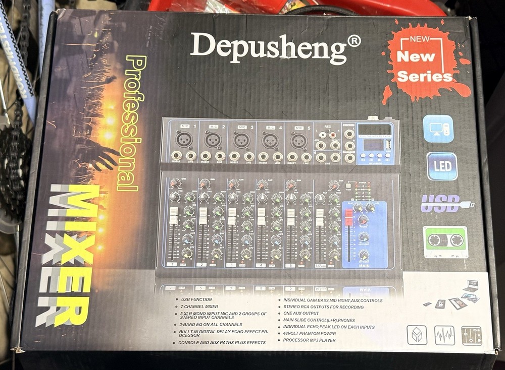 Podcast Studio Kit 4 Person