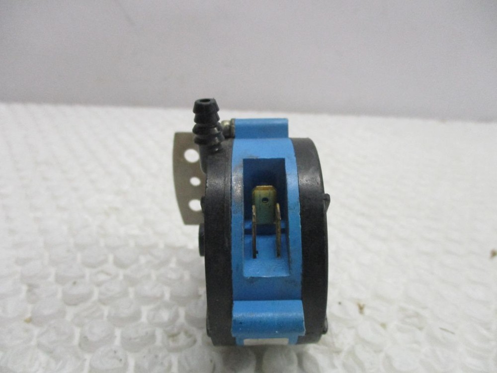 Amana Pressure Switch C64565-06