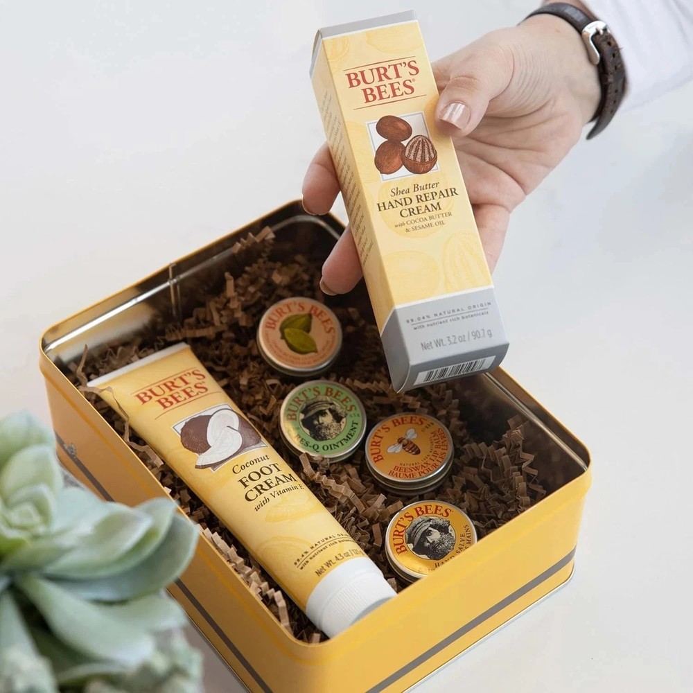 Burt's Bees Classic Gift Tin Set, 6 Items