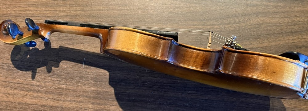 Skylark Brand 1/4 Size Violin