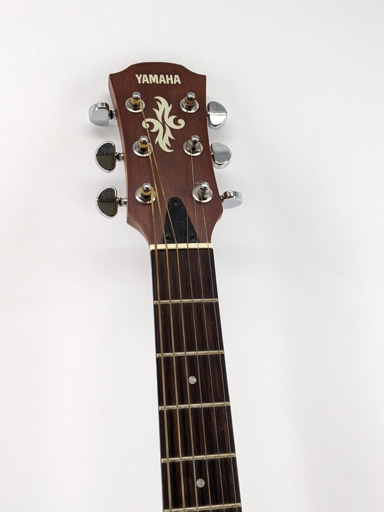Yamaha APX-3 6-String Acoustic Electric Guitar