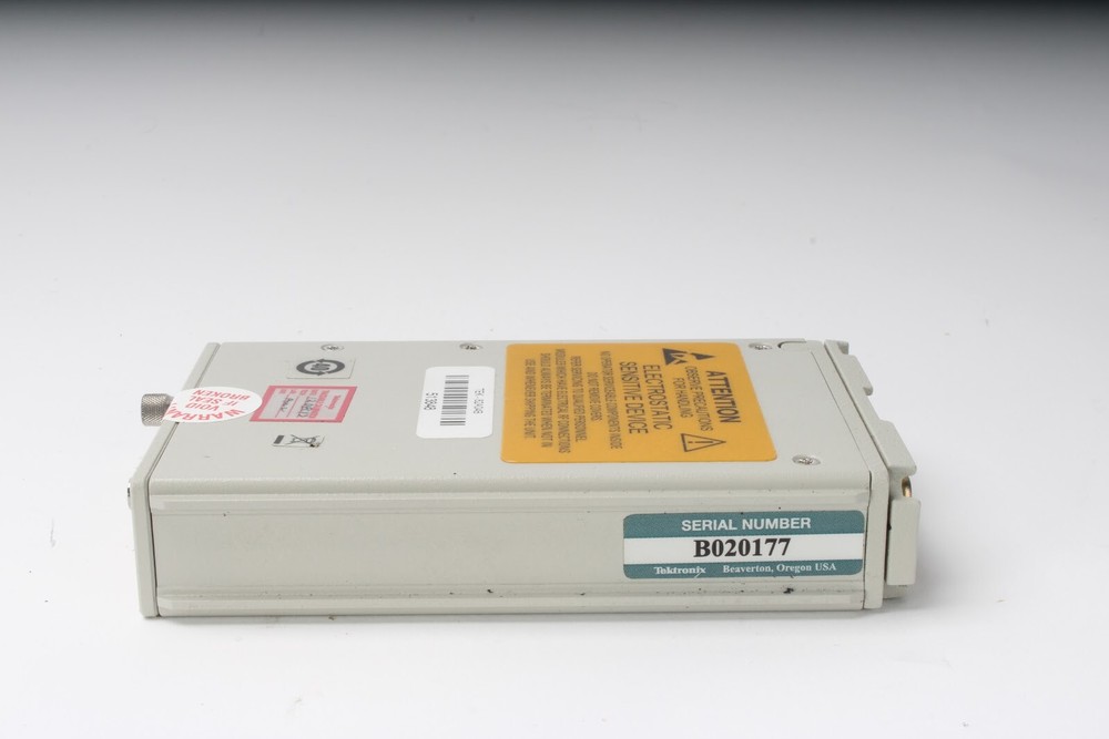 Tektronix 82A04B Phase Reference Module With Case and Accessories