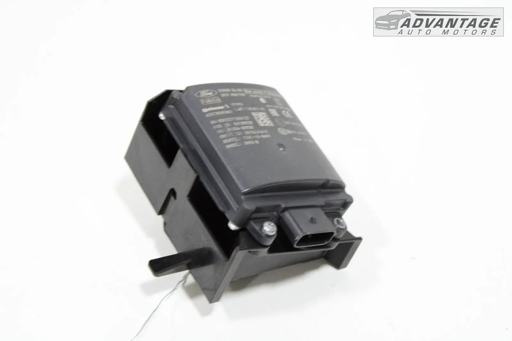 2022 FORD ESCAPE REAR RIGHT BLIND SPOT MODULE RADAR SENSOR UNIT & BRACKET OEM