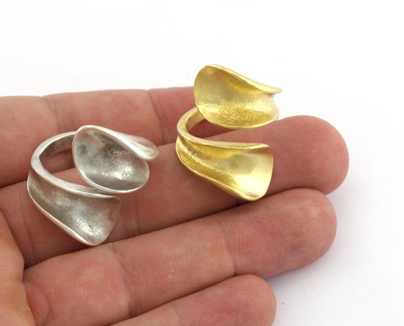 Leaf Ring Adjustable Raw brass, Antique Silver, Shiny Silver (7US size) 3016