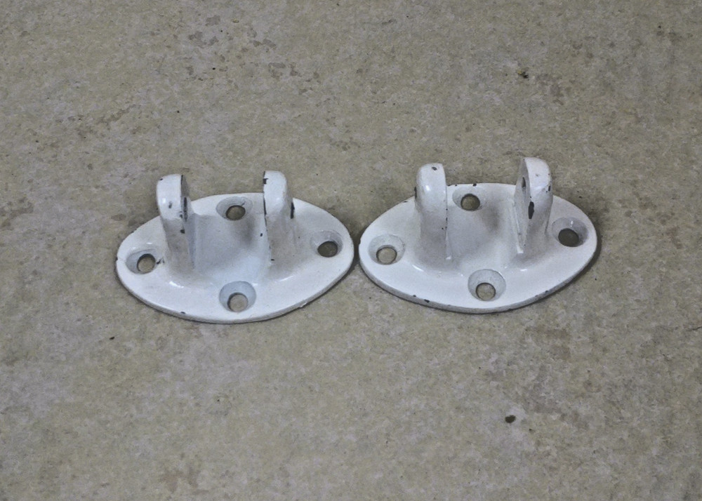 Rupp Oval Base White