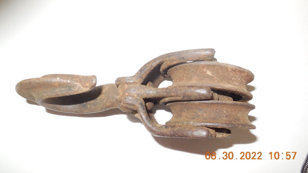 Antique Cast Iron Double Wheel Pulley Primitive Rustic 5" long