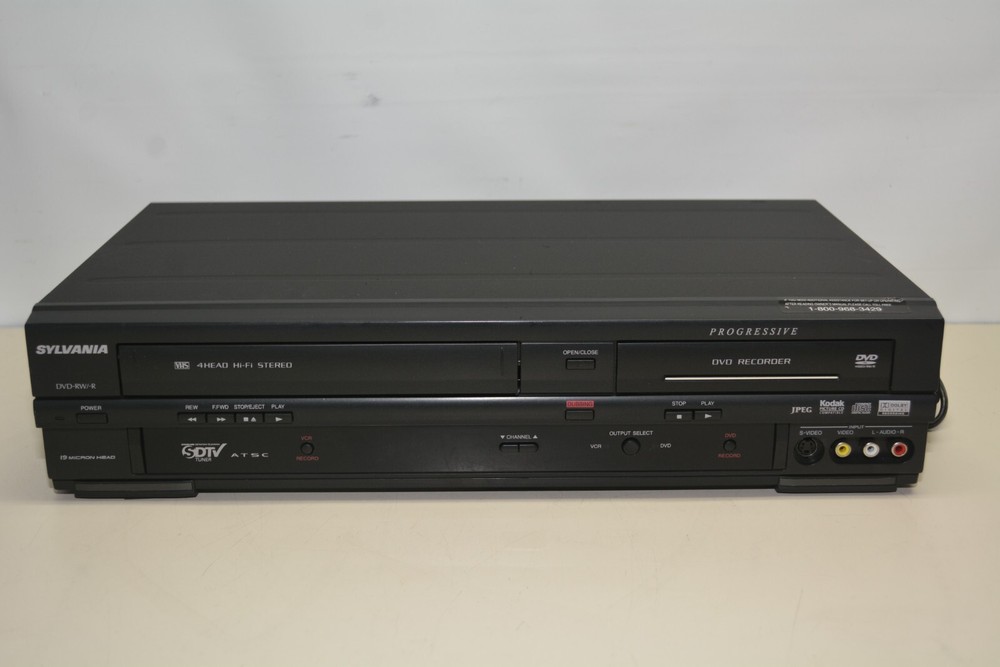 Sylvania DVD CD VCR Combo player DVD Recorder #W2138