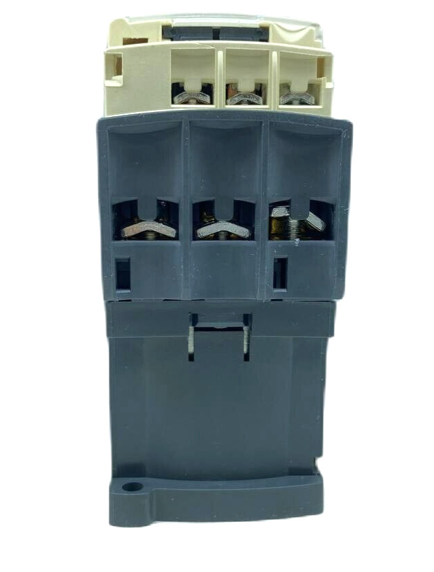 SCHNEIDER ELECTRIC LC1D32BDC CONTACTOR 24VDC