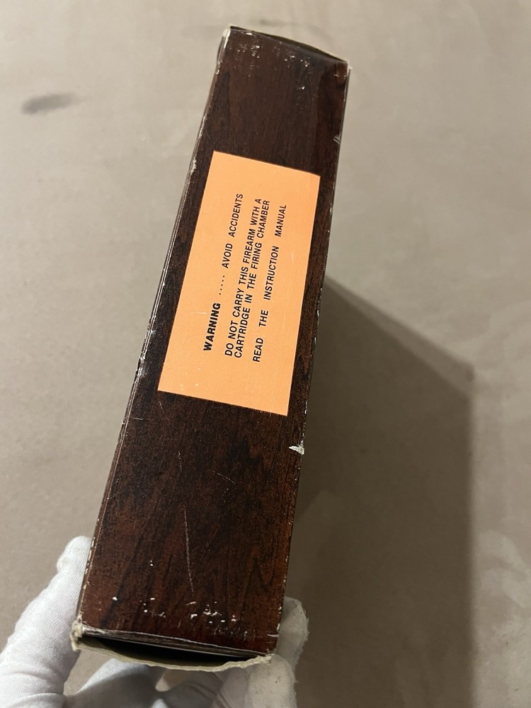 Colt Factory Original Python 2.5, 3, Or 4 Inch Box