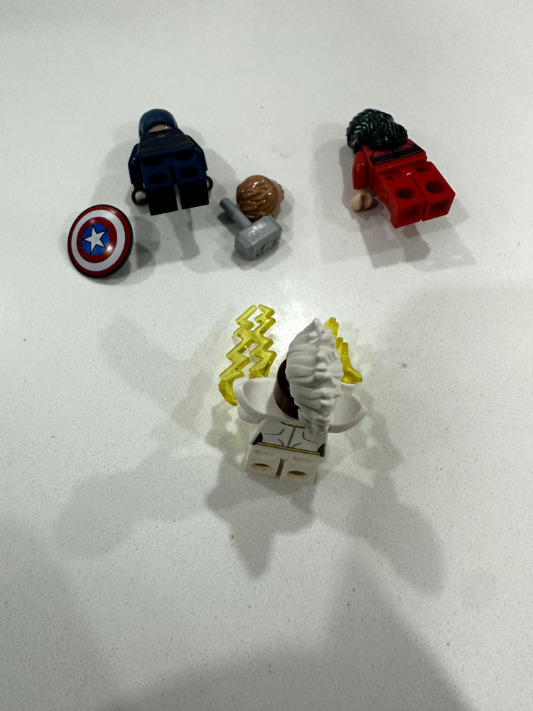 Lego Marvel Mini figures small lot