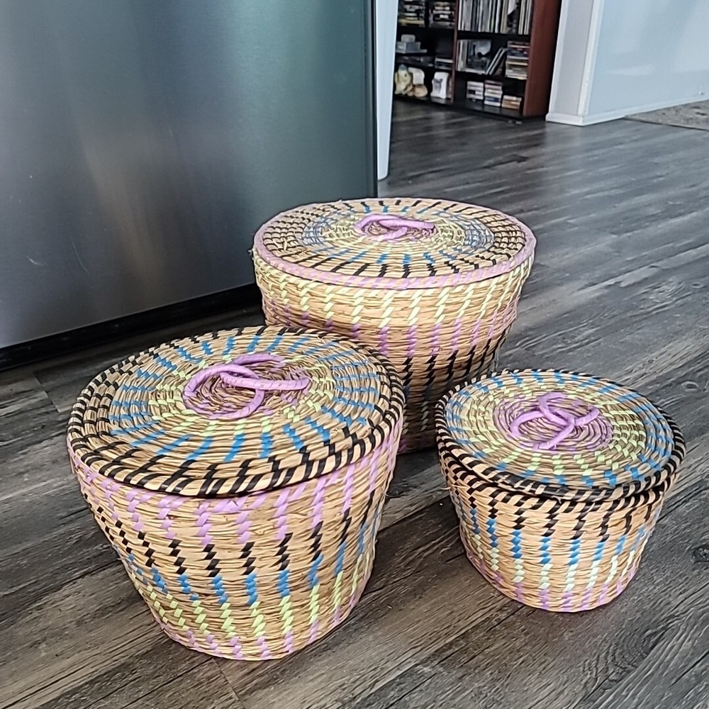 Colorful Straw Nesting Baskets (3)