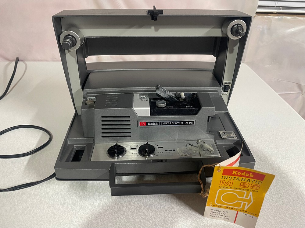 Kodak Instamatic M95 Projector