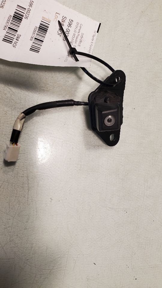 Camera/Projector Decklid Mounted Fits 06-09 PRIUS