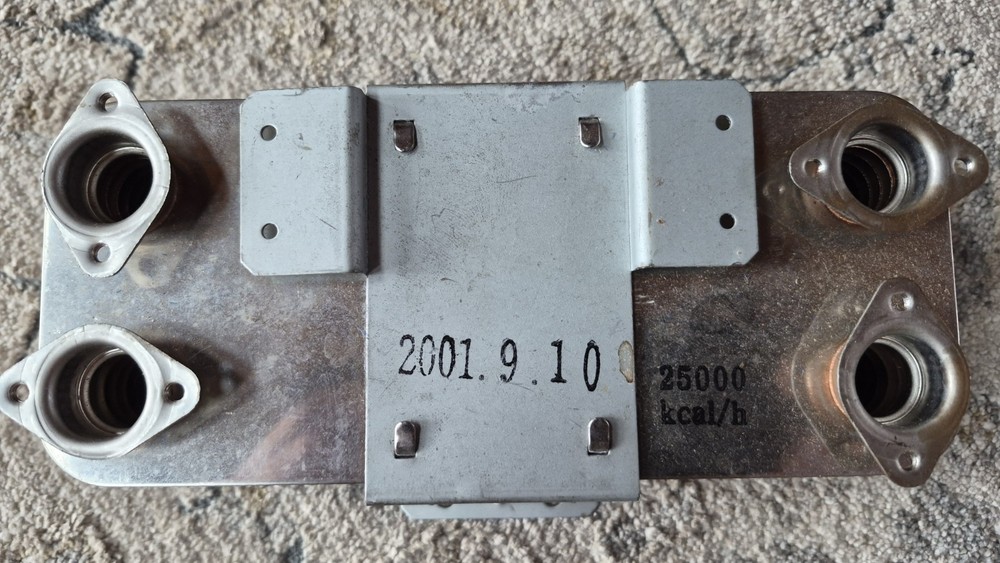 Gas Boiler 18 Plate Copper Brazed Heat Exchanger Of Unknown Orgin