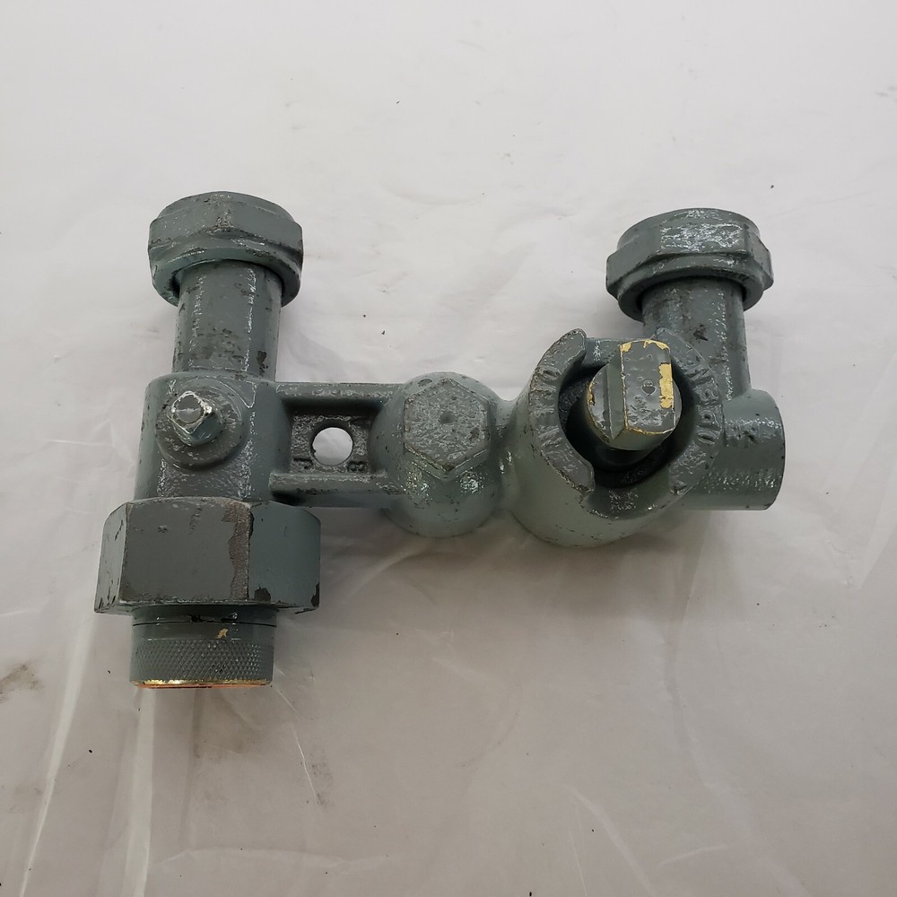 Mueller Gas Meter Bar