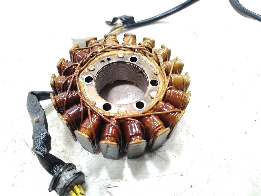 2000 Ducati Monster M750 Stator Generator Magneto