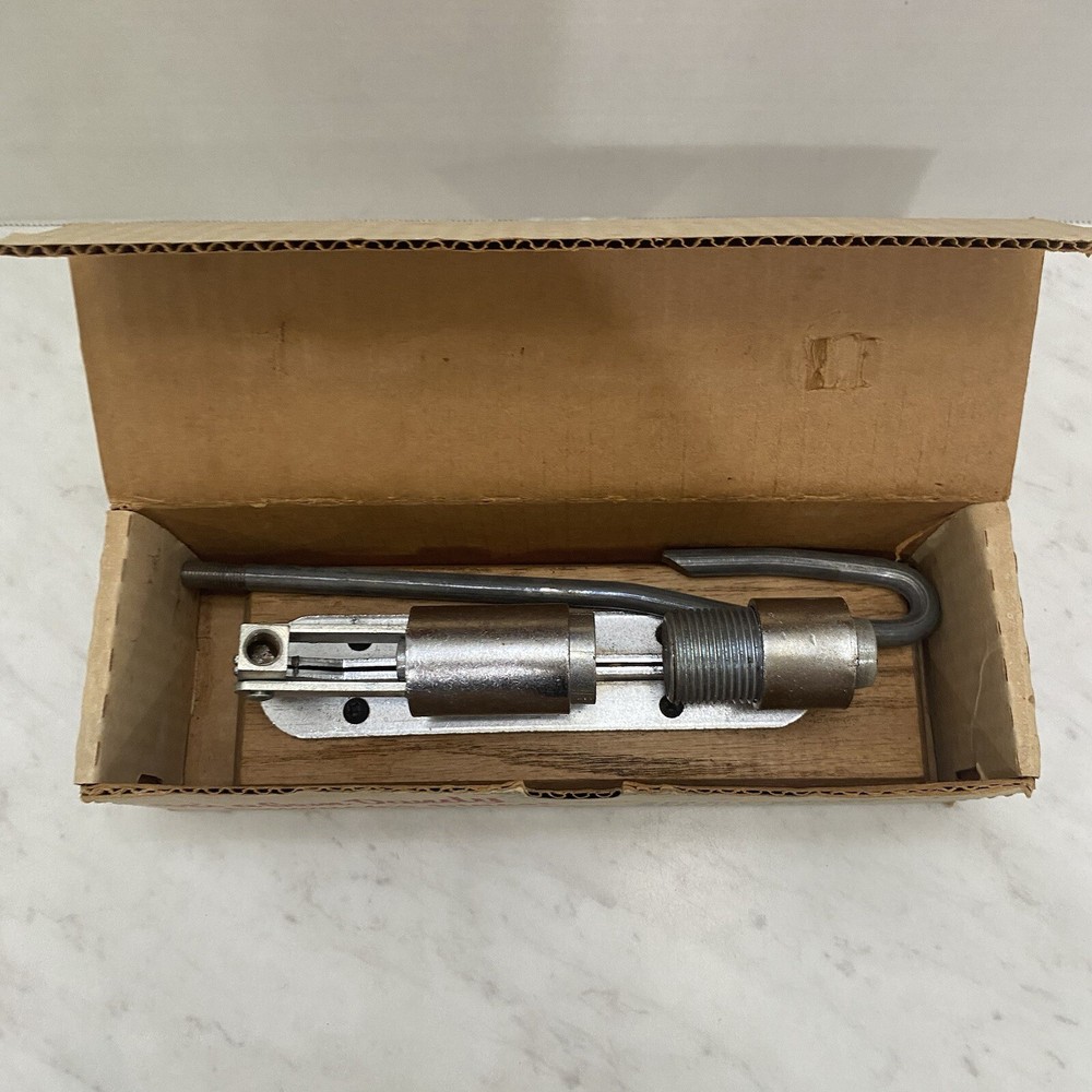 GEM DANDY NUT CRACKER SLIGHTLY USED IN BOX VINTAGE