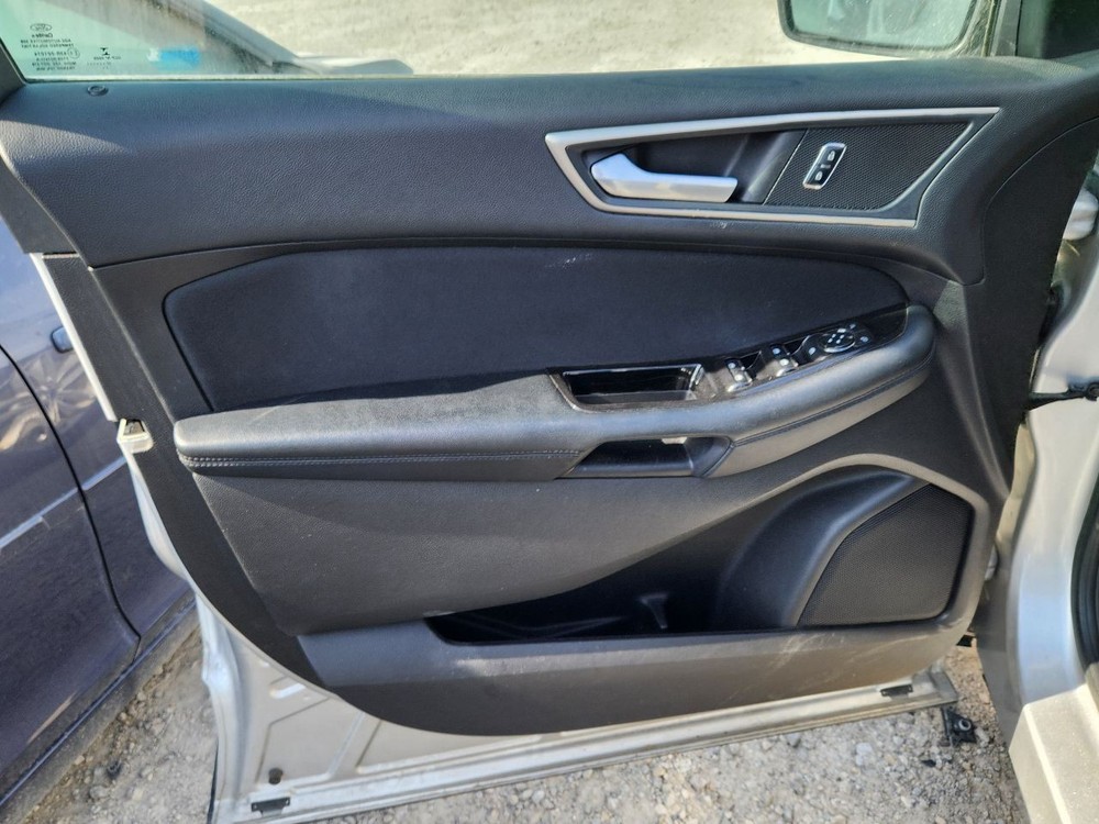 2016-2018 Ford Edge Center Dash Mounted 4.2" Display Screen