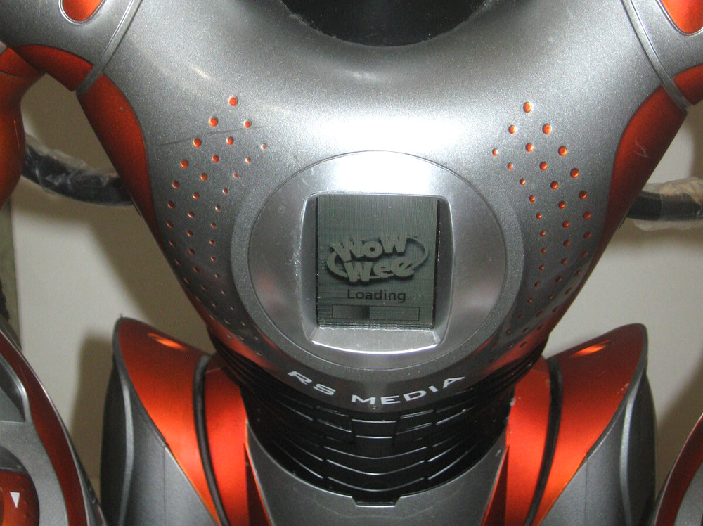 RS Media Robot Robosapien 2006 RC Remote Control Programmable 25 inch Multimedia