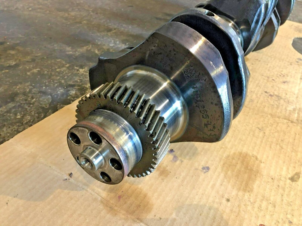 Cummins ISL9 8.9 Diesel Engine Crankshaft 3965010 OEM