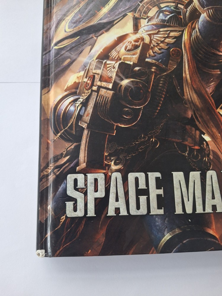 Warhammer 40k Codex SPACE MARINES 6th Edition 2012 Hardback - Free P+P