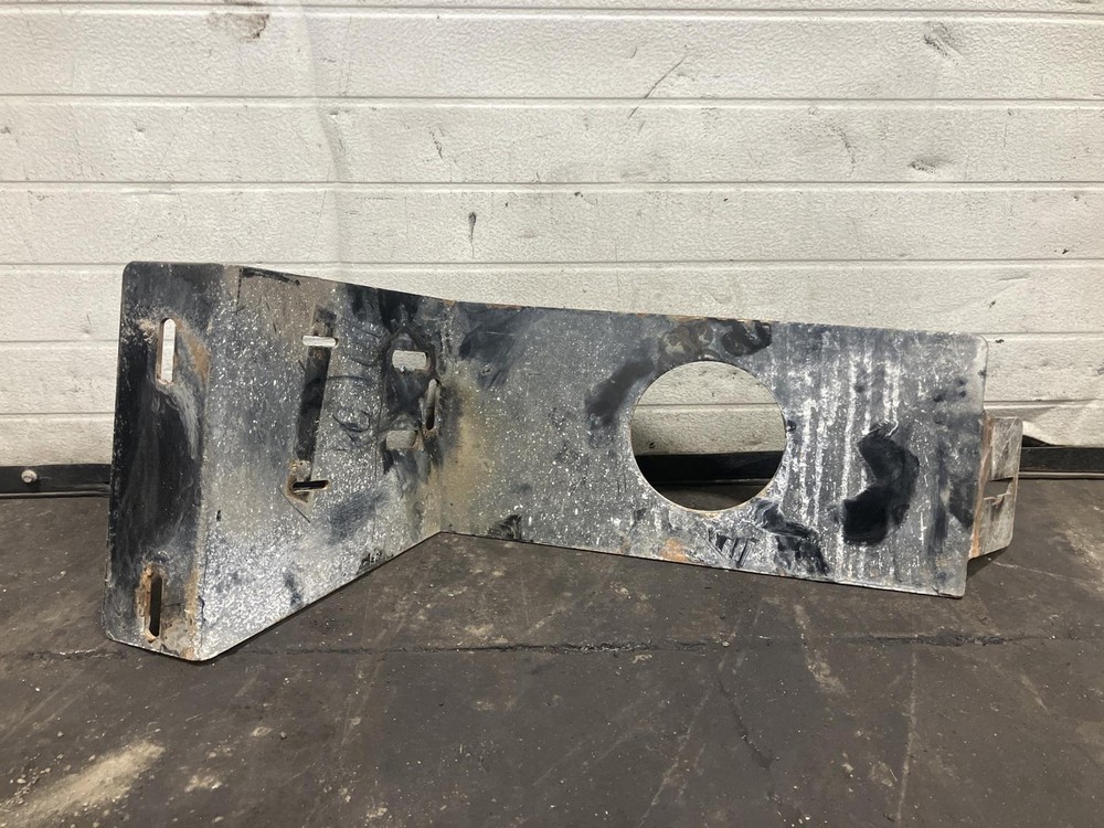 2013 Volvo VNL Left Bumper Bracket