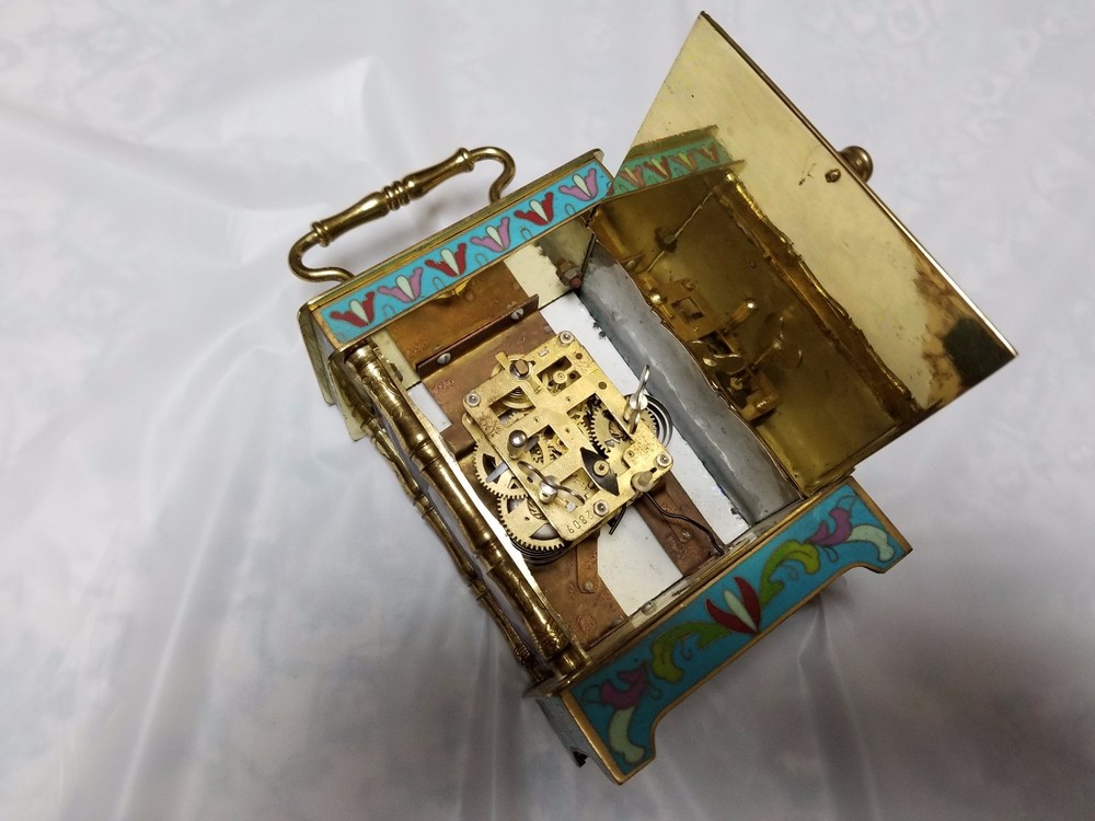 CLOCK - CLOISONN'E WIND UP CLOCK - GREAT DECORATOR PIECE