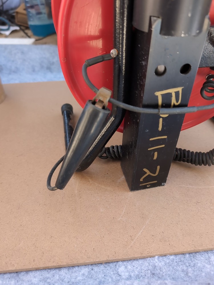 Solinst Interface Meter For Checking Water Please Take A Look It Is Model 121