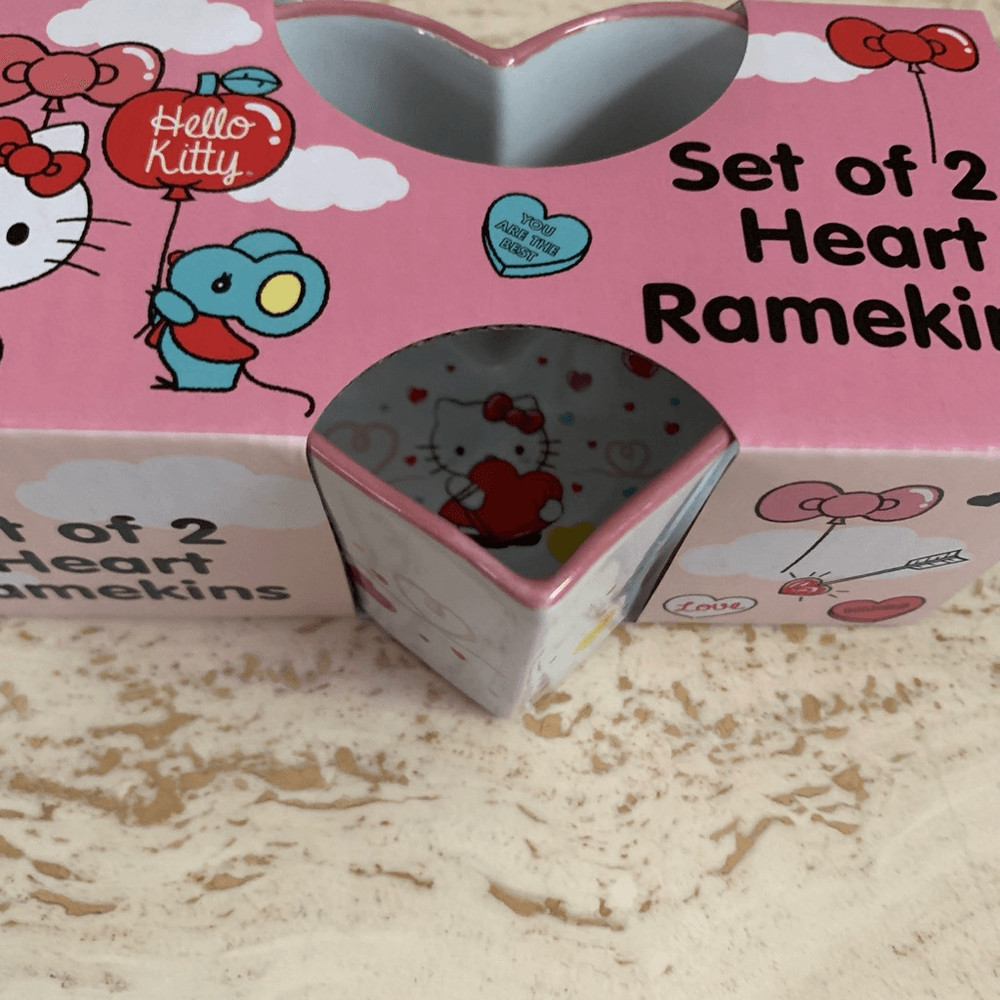 Hello kitty Valentines Day Ramekin