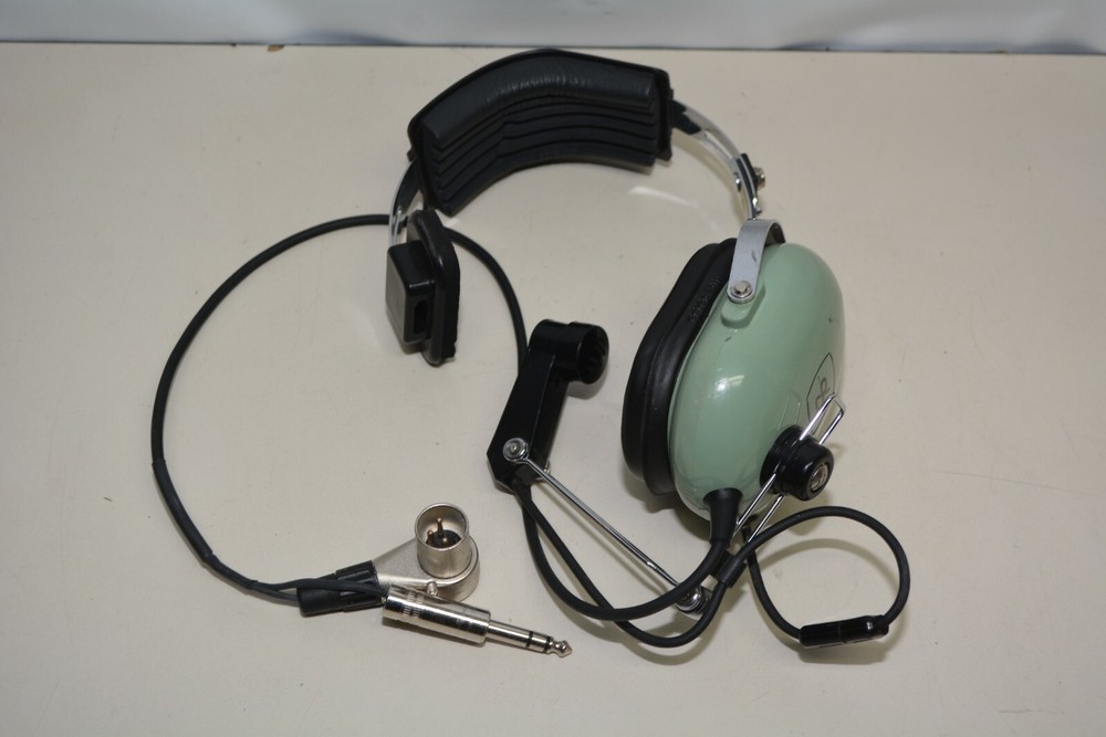 David Clark Model H3391 Headset #Z350