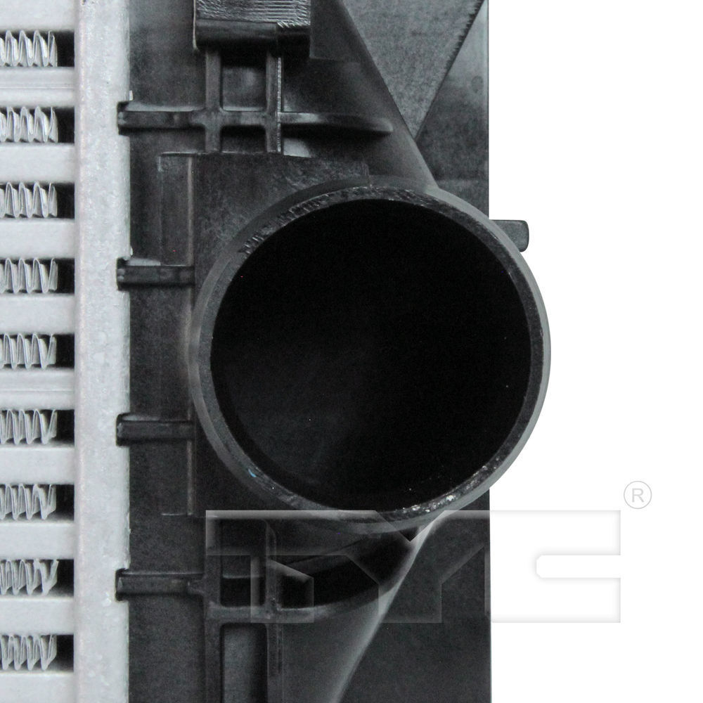 Intercooler TYC 18074