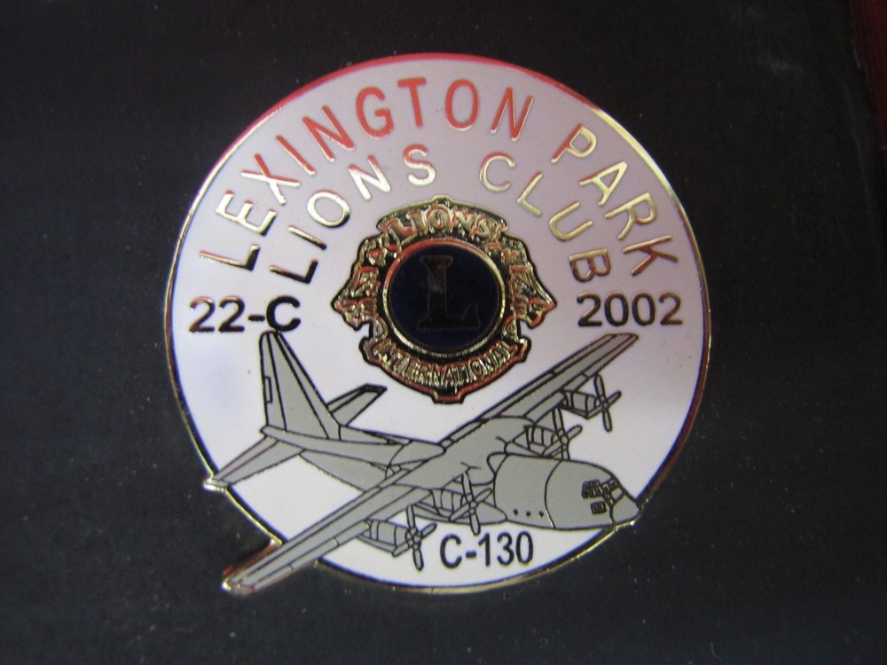 8 Assorted Enamel Naval Airplane Aviation Button Pin Pinbacks