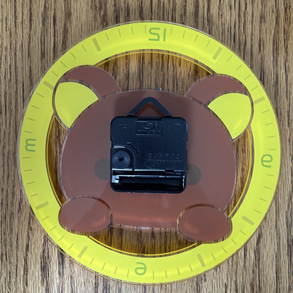 “Rilakkuma” Analog Clock