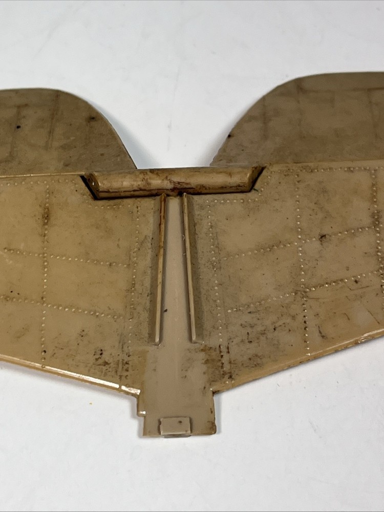 Cox Thimble Drome P-40 Warhawk Flying Tiger Stabilator Elevator Stabilizer Part