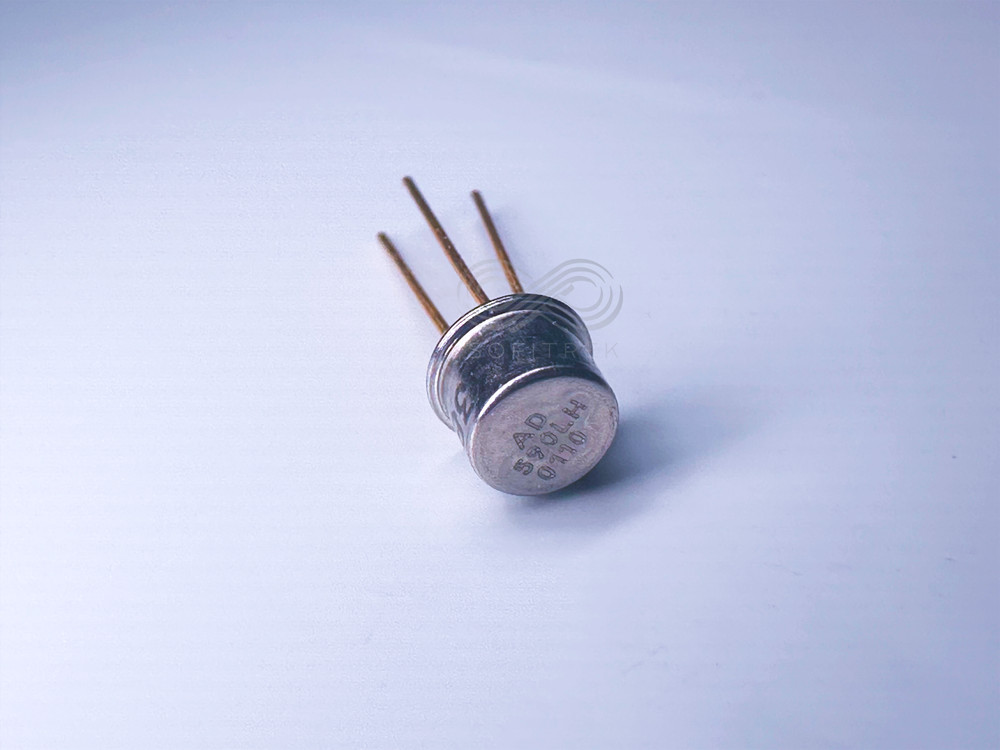 AD590LH Analog Devices Analog Output ±1°C Temperature Sensor IC TO-52