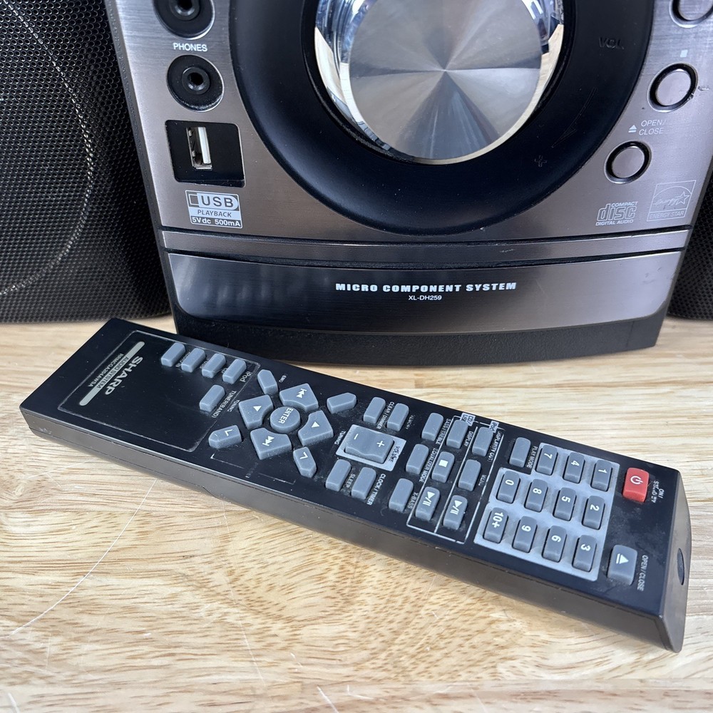SHARP XL-DH259 Micro Component Stereo System USB/iPod/AUX (CD DOES NOT WORK)